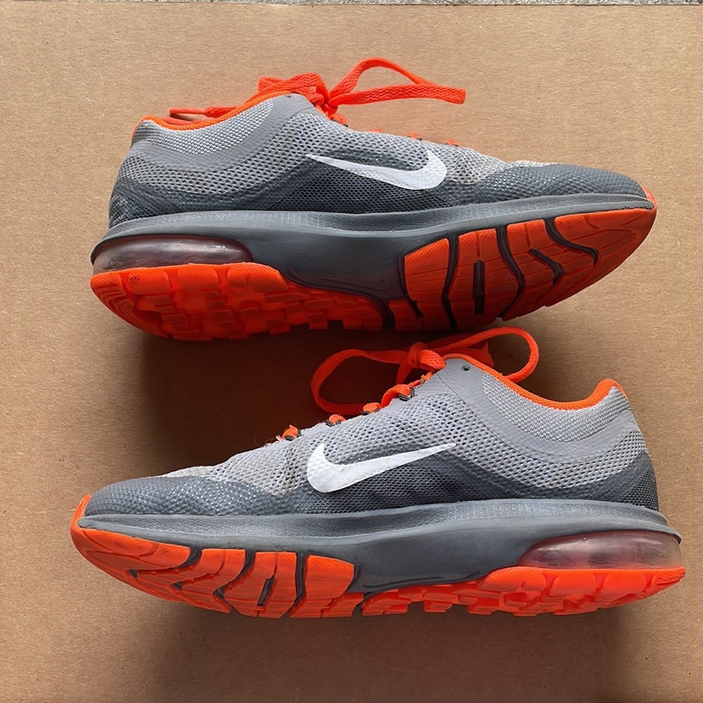 womens neon orange nike shoes